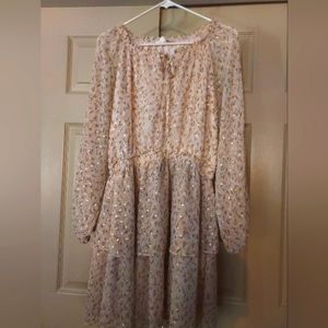 Lauren Conrad cute summer dress ruffled neck line